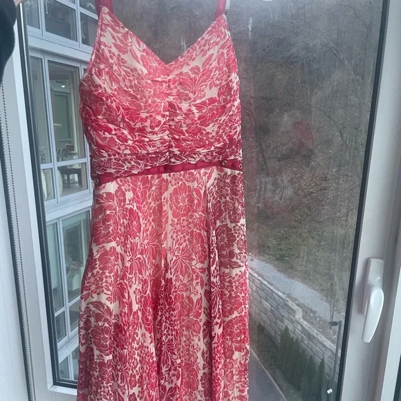 la perla red dress La Perla Red Dress with Built-in Bra Sous Les Fleurs
